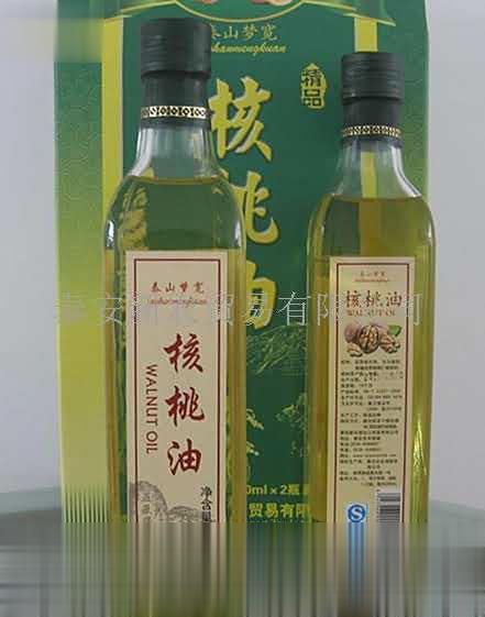 泰山梦宽优质核桃油火热