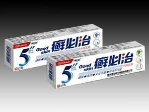 癣必治中药乳膏（新包装）--手癣、皮炎、湿疹、痤疮