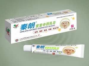 秦朗宝宝中药乳膏 皮肤 脱皮