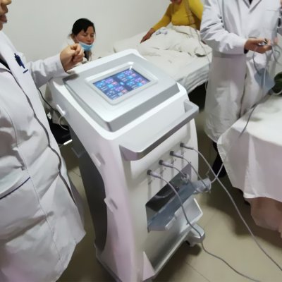 新款中医定向透药治疗仪